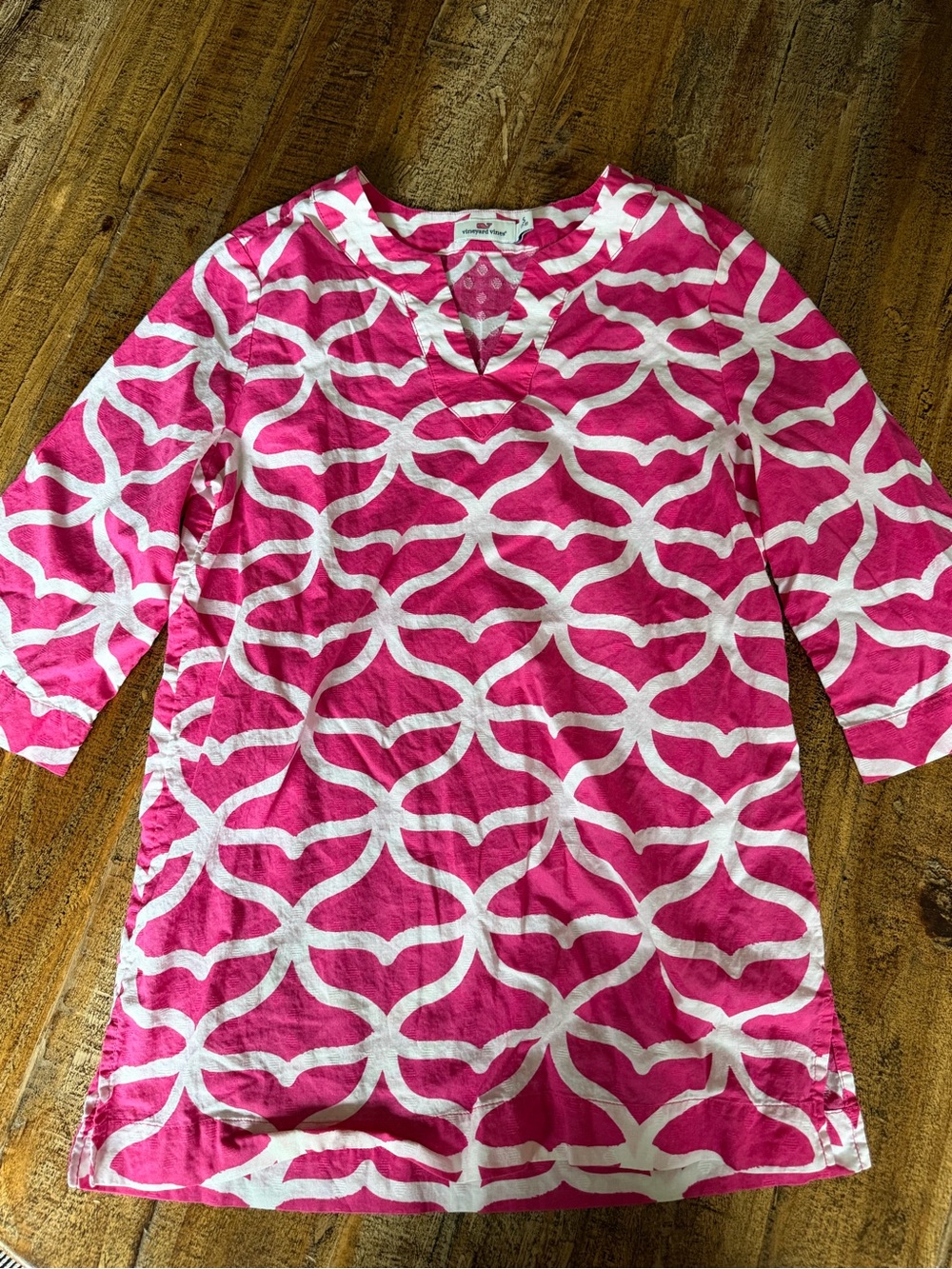 Vineyard Vines 100% cotton kids dress pink and white size small (7/8) stylish